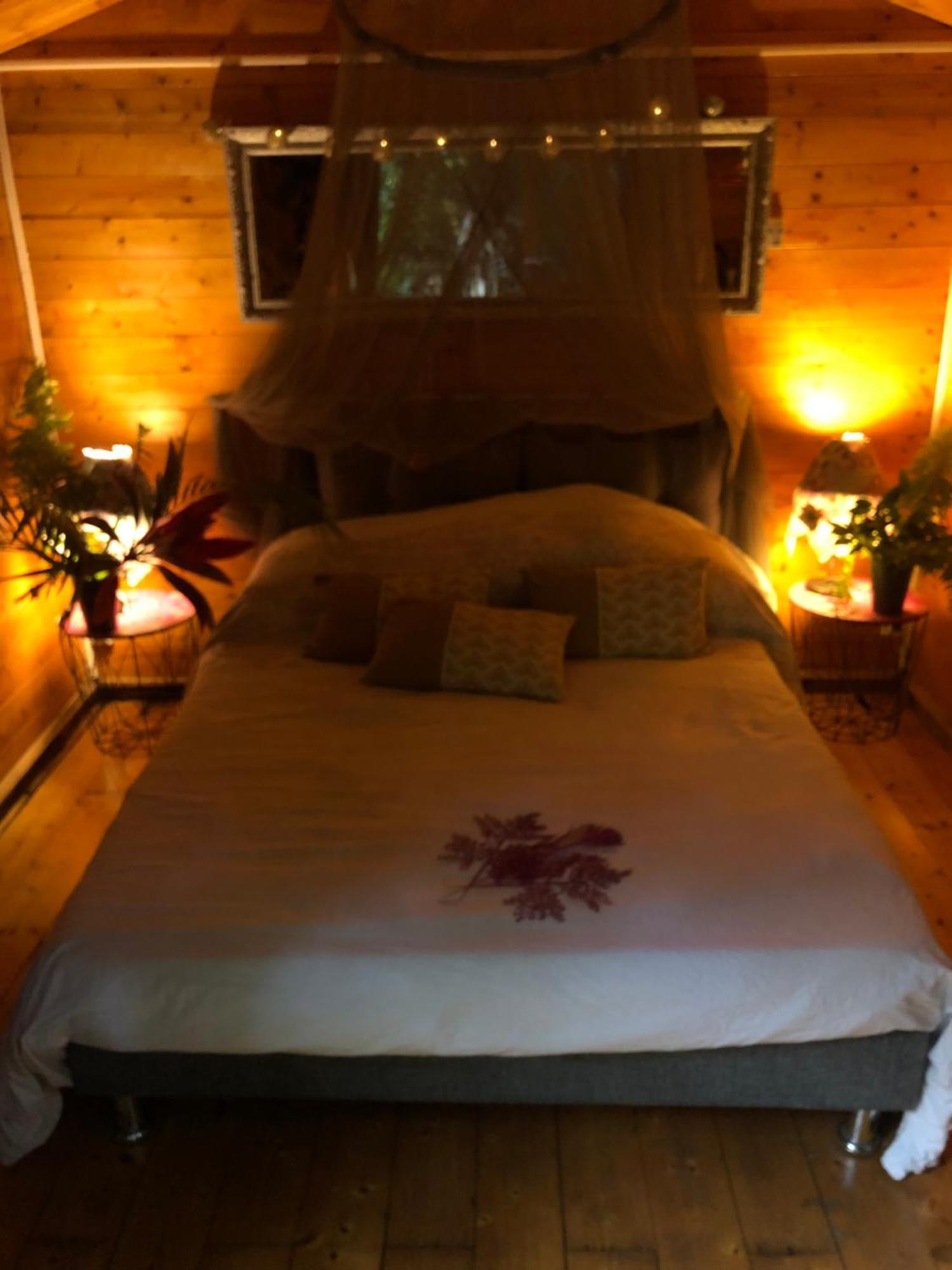Le Chalet dAZAE La Riviere Saint-Louis Extérieur photo