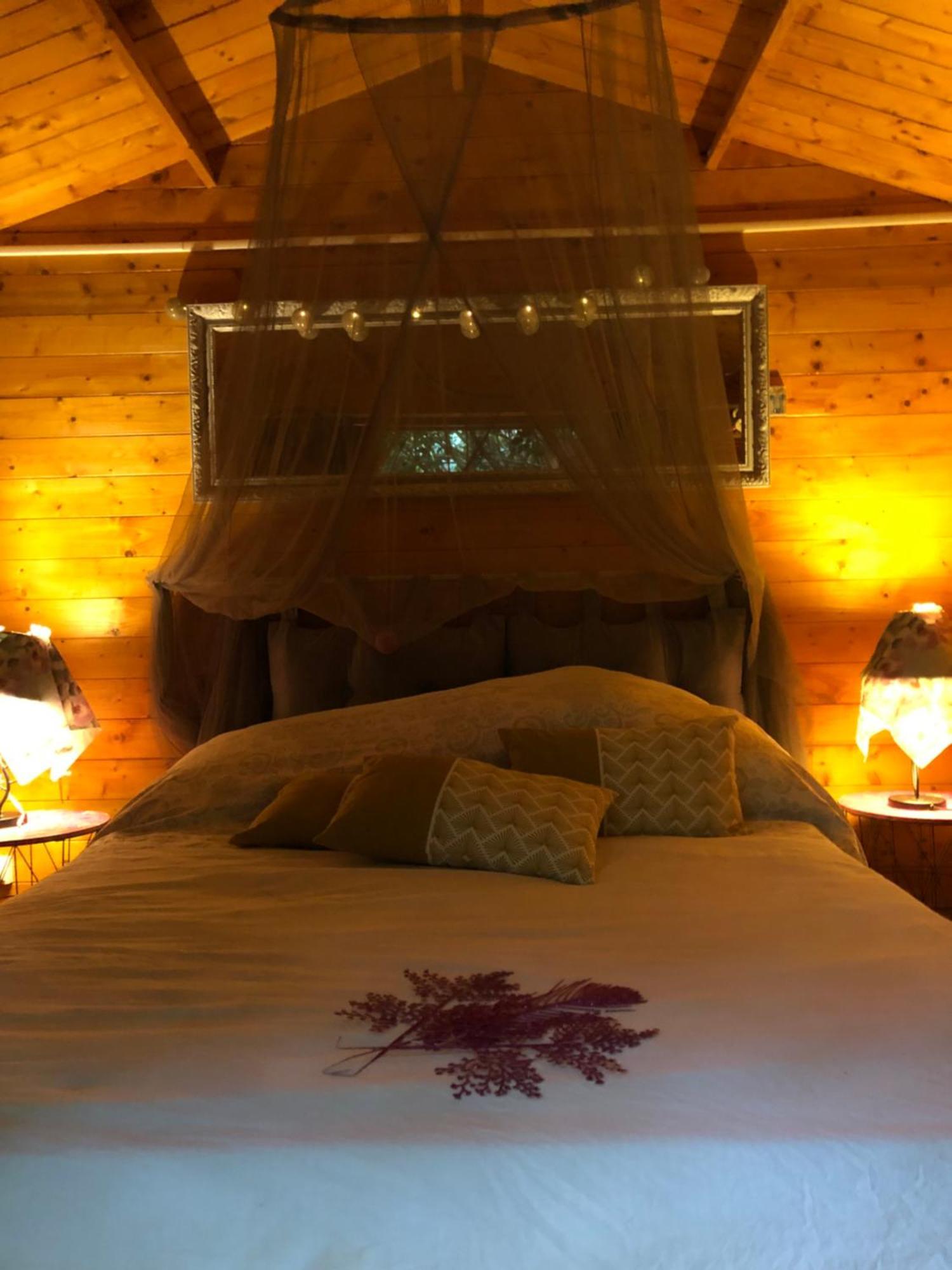 Le Chalet dAZAE La Riviere Saint-Louis Extérieur photo