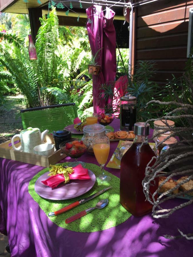 Le Chalet dAZAE La Riviere Saint-Louis Extérieur photo